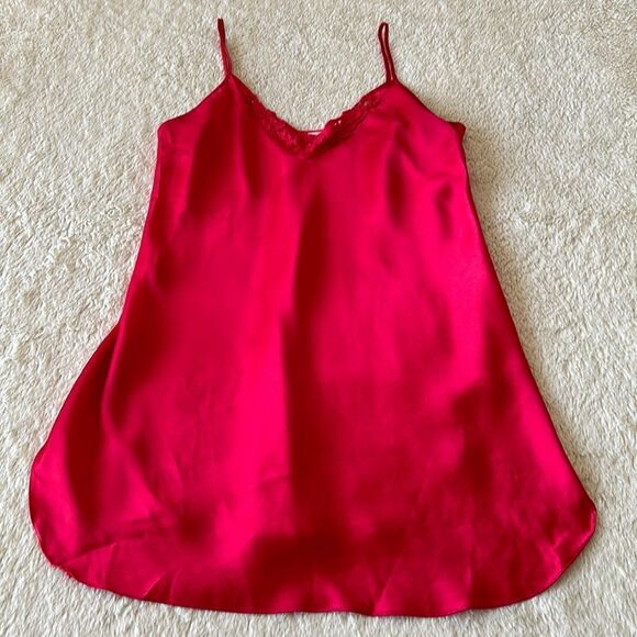 Vintage red slip nightgown size 1X - Picture 3 of 16
